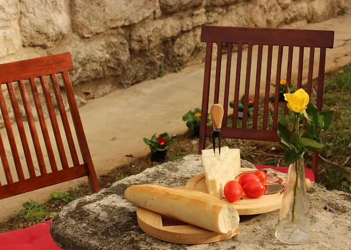 Runko In Emilia Apartman Opatija