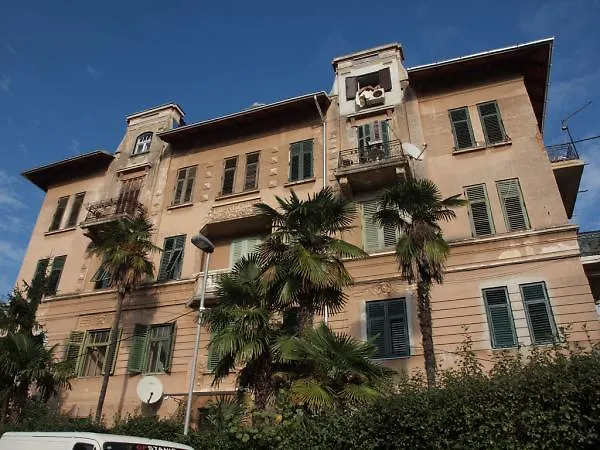 Runko In Emilia Apartman Opatija