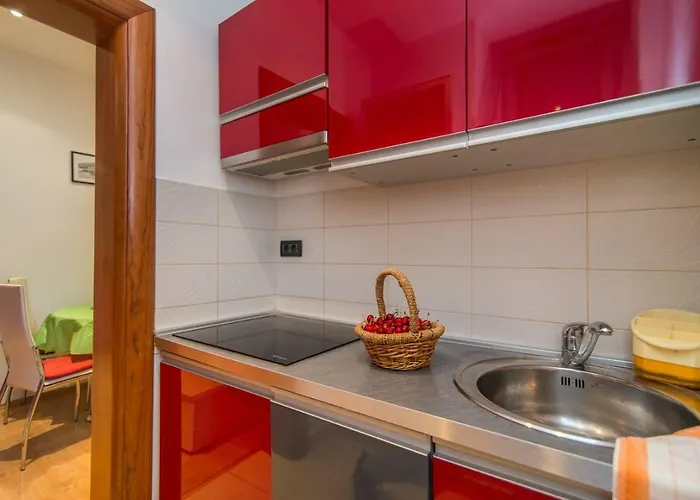 Runko In Emilia Apartman Opatija